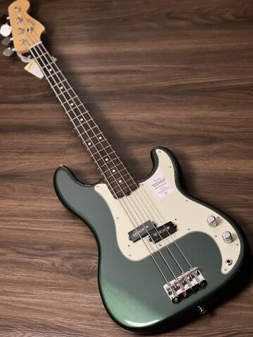กีตาร์เบสแม่นยำรุ่น Fender Japan Traditional II 60s พร้อม RW FB สี Aged Sherwood Green Metallic 
