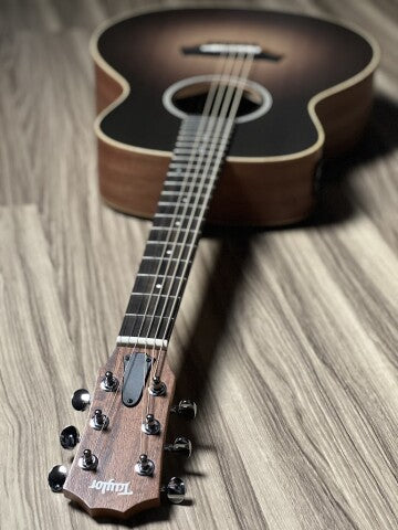 กีต้าร์โปร่ง Taylor GS Mini-E Special Edition พร้อมกระเป๋าสี Carbon Burst Top