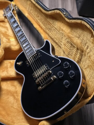 Gibson Les Paul Custom Ebony Fingerboard Gloss Ebony w/ Case CS300235