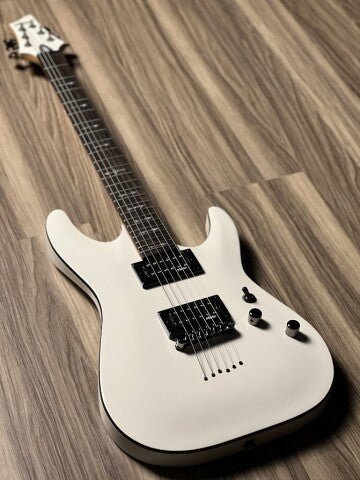 Schecter Omen 6 VWHT in Vintage White