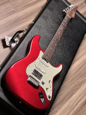 SLX Hawk Classic 22 HSS in Candy Apple Red with Rosewood FB