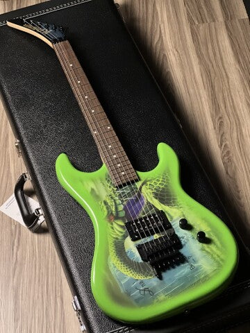 Kramer Snake Sabo Baretta Outfit in Green w/Gig Bag