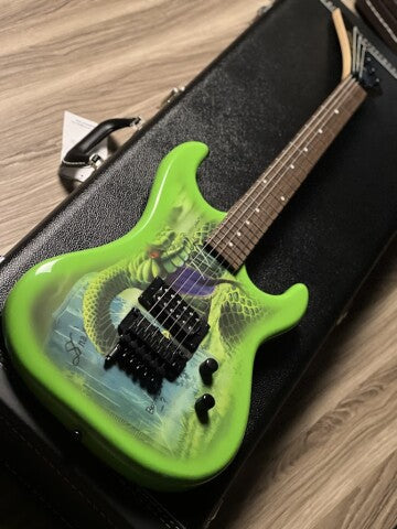 Kramer Snake Sabo Baretta Outfit in Green w/Gig Bag