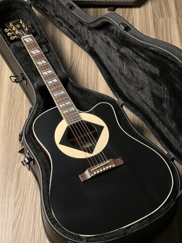 Gibson Jerry Cantrell Songwriter in Ebony w/Case