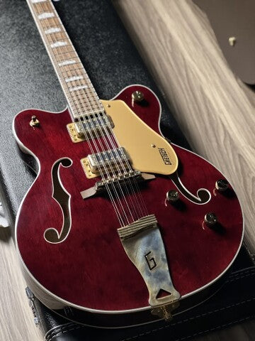 Gretsch G5422G-12 Electromatic Classic Hollow Body Double-Cut 12-String Guitar in Walnut Stain