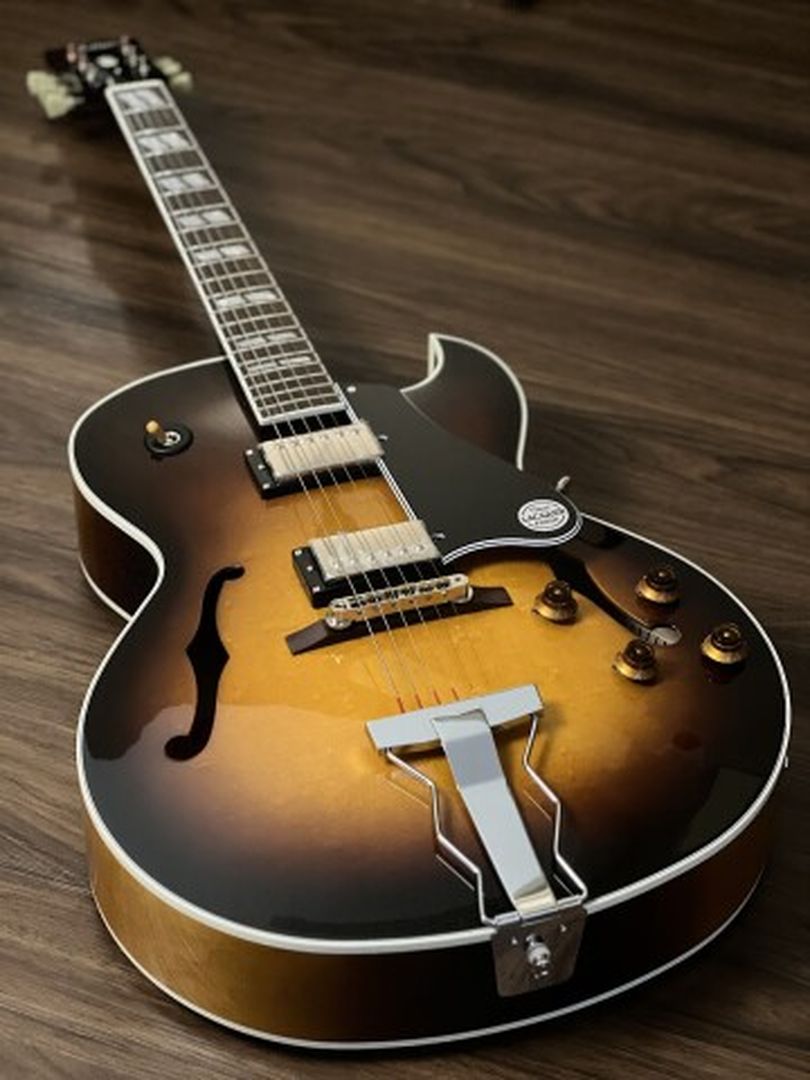 ギター TOKAI FA245 Tokai FA245 ''Vintage Natural''《エレキギター》 : ギタープラネット