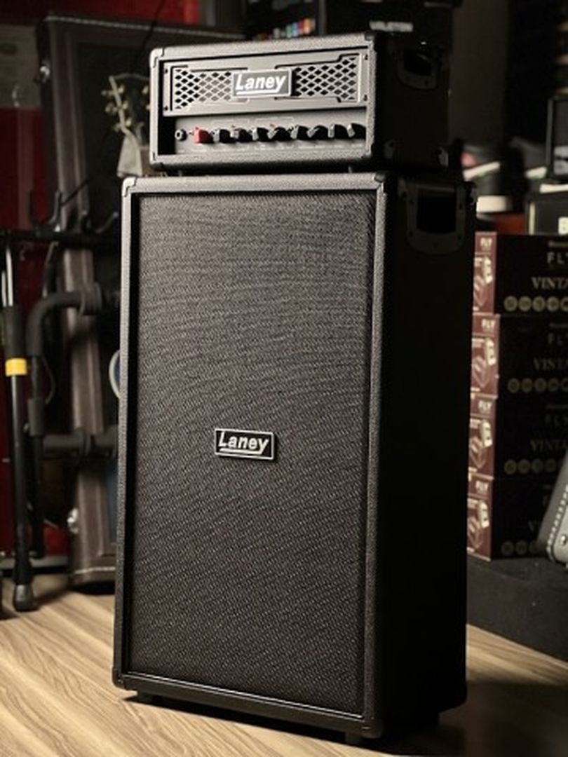 Laney IRF Dual Rig 212 + Cabinet Amp