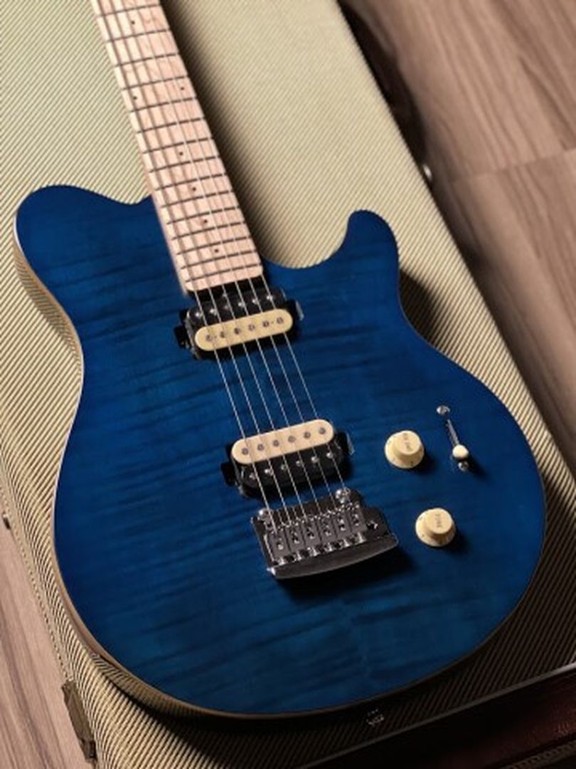 Sterling โดย Music Man AX3FM Axis Flame Maple พร้อม Maple FB สี Neptune Blue