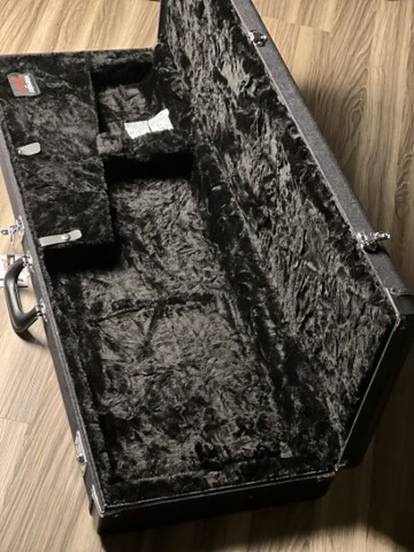 Fender X Wrangler Denim Case For Stratocaster / Telecaster in Black