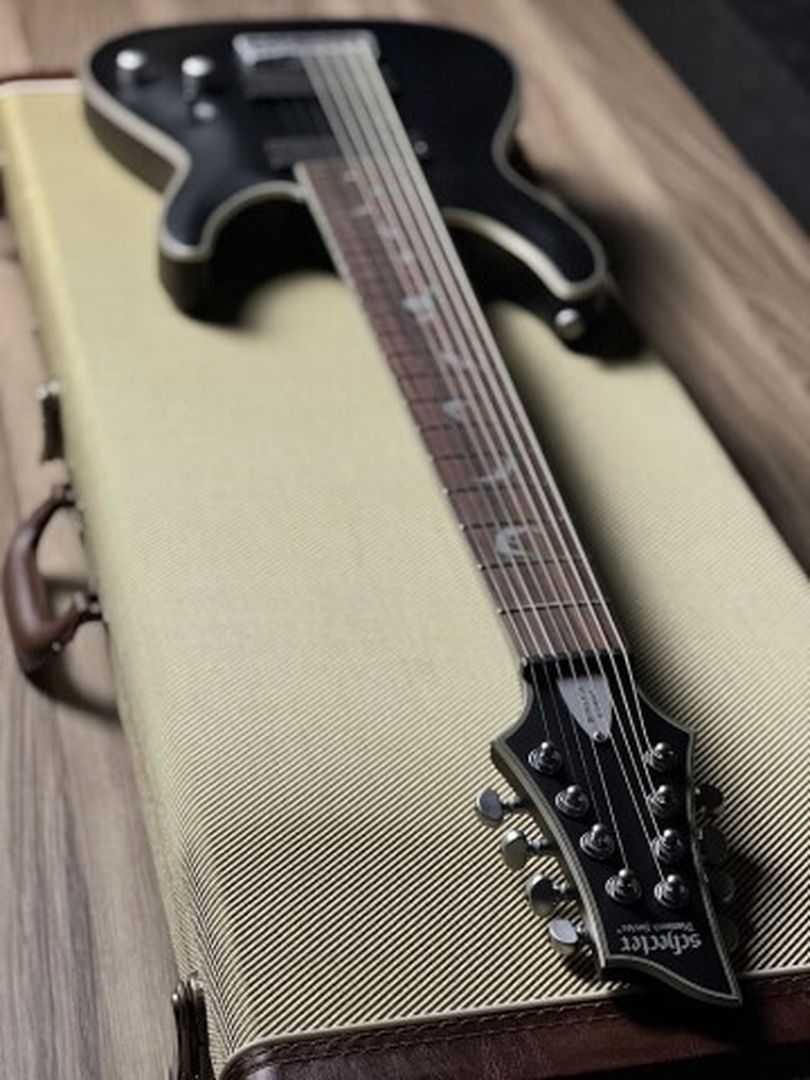 Schecter Damien Platinum 8 SBK in Satin Black