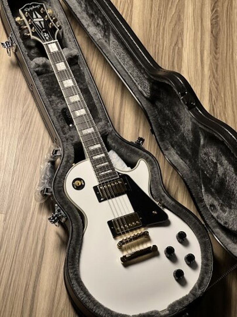 ชุดแต่ง Epiphone Les Paul สี Alpine White (พร้อมเคส)