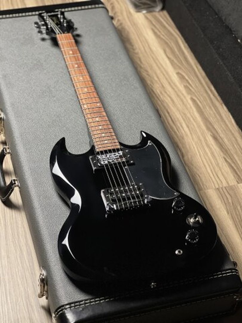 Epiphone Ltd Ed SG Special-I ในไม้มะเกลือ