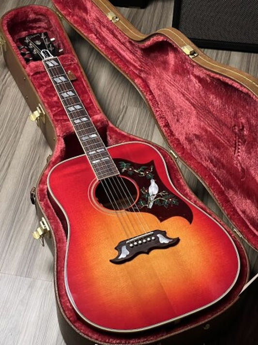 Gibson Dove Original in Vintage Cherry Sunburst with Case