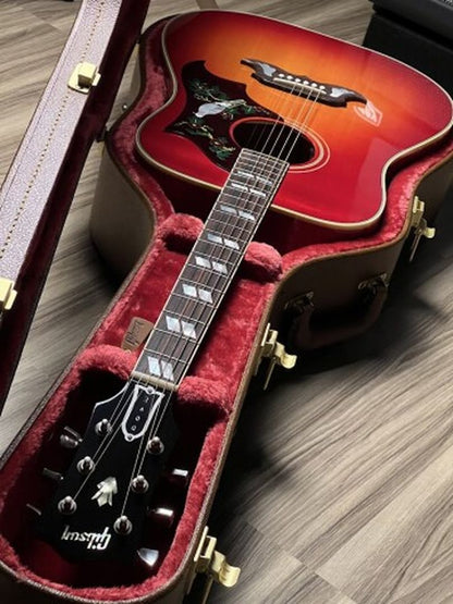 Gibson Dove Original ใน Vintage Cherry Sunburst พร้อมเคส