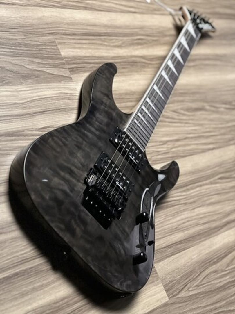 Jackson JS Dinky Archtop JS32Q DKA with Amaranth FB in Transparent Black