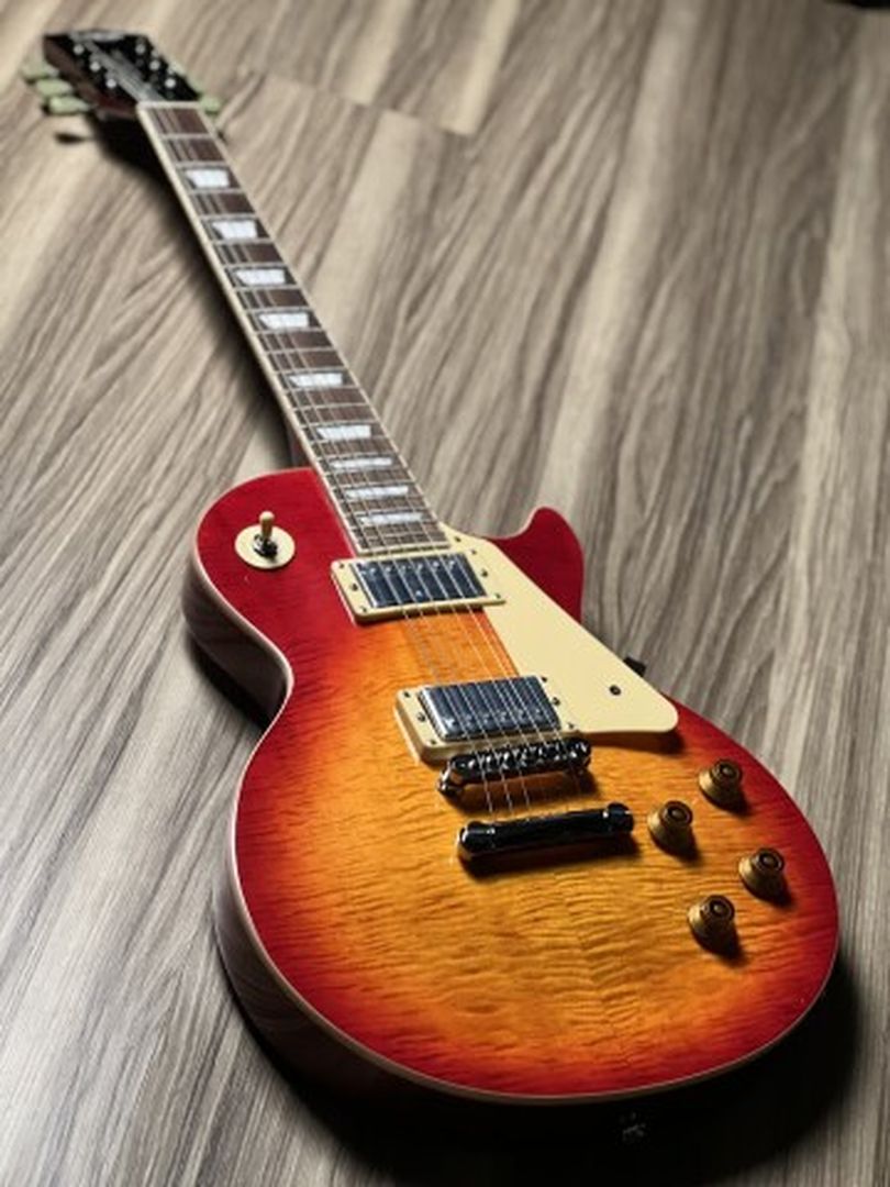 SQOE SELP220 in Cherry Sunburst