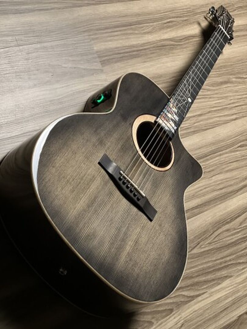 SQOE Spain SQ-PFZL-BK TransAcoustic พร้อมเอฟเฟกต์ใน Black Burst 