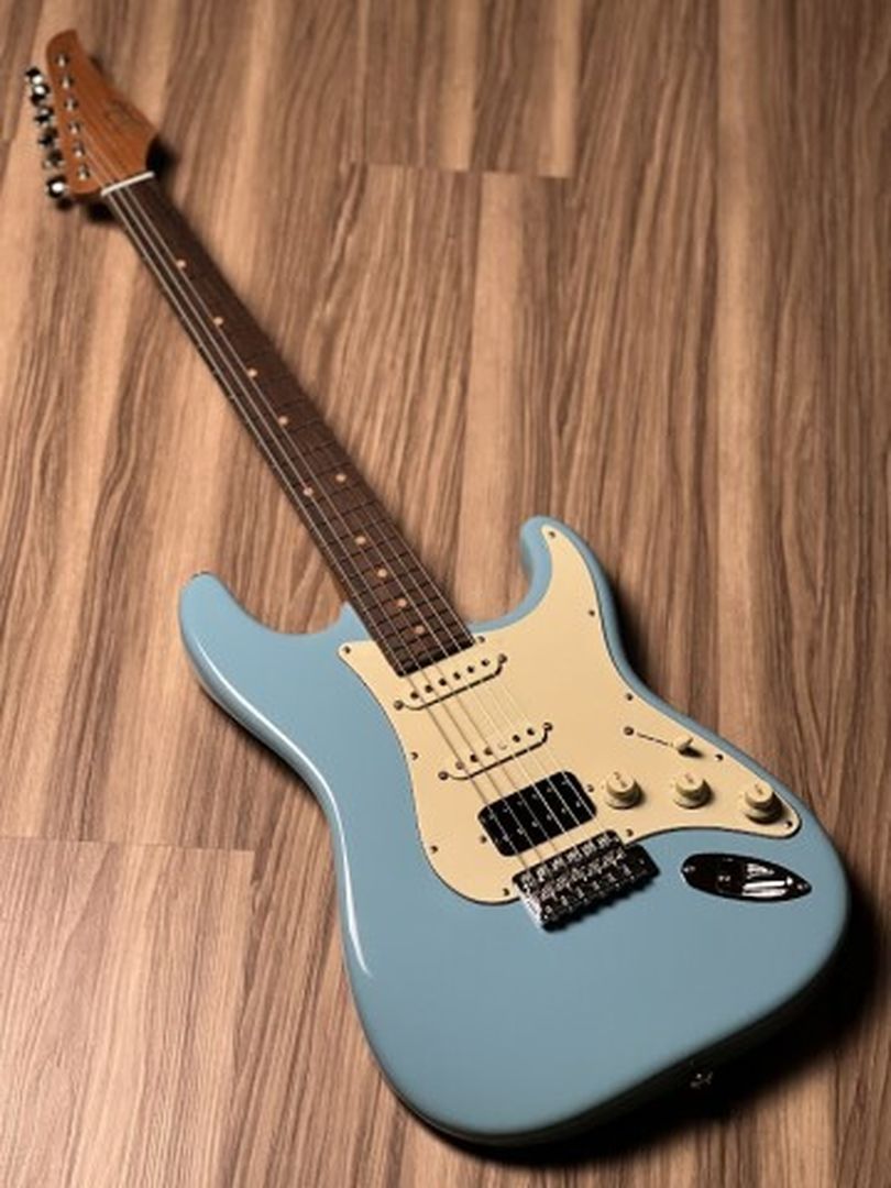 Suhr Classic S Vintage Limited Edition สีน้ำเงิน Daphne Blue 81849