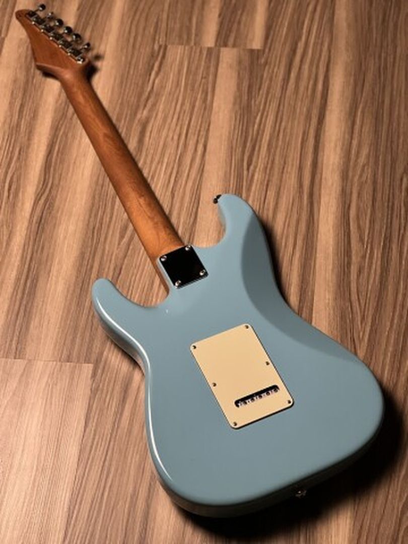 Suhr Classic S Vintage Limited Edition สีน้ำเงิน Daphne Blue 81849