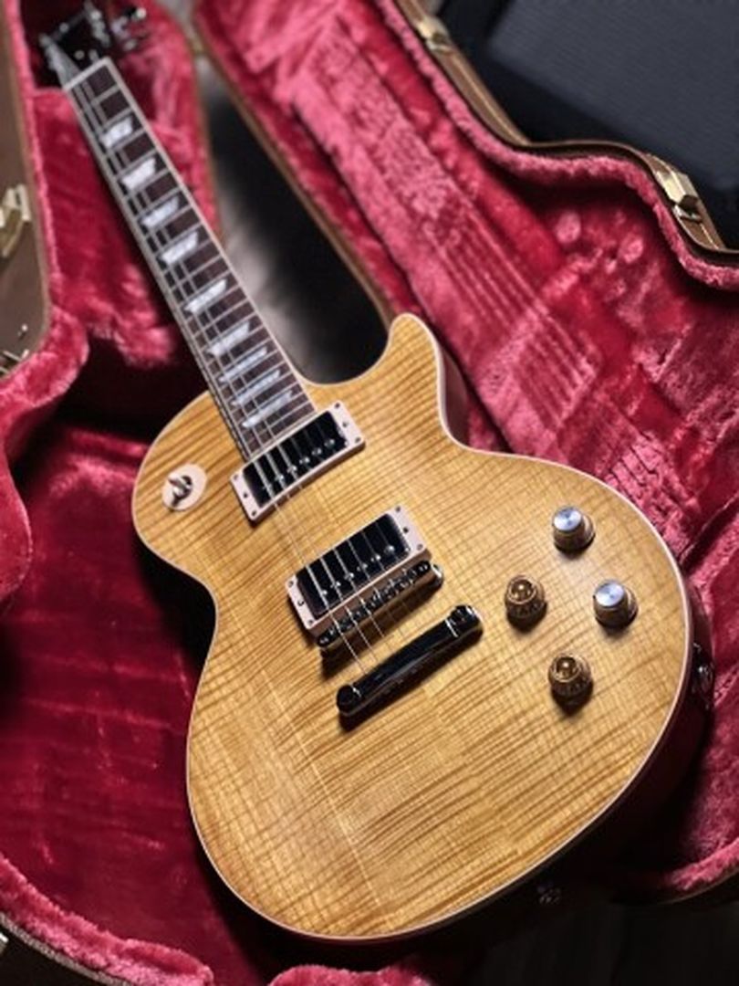 Gibson Les Paul Standard Kirk Hammett "Greeny" ใน Greeny Burst w/Case 217430216