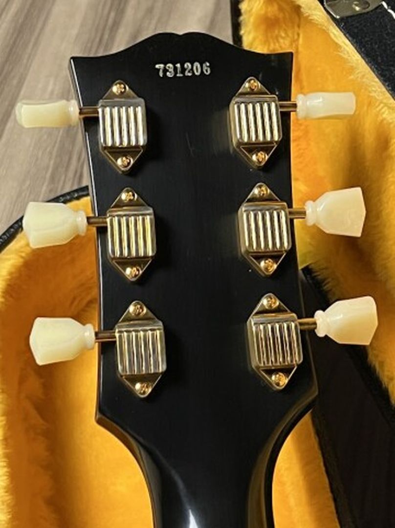 Gibson 1957 Les Paul Custom Reissue 3-Pickup Bigsby in Ebony พร้อมเคส 731206