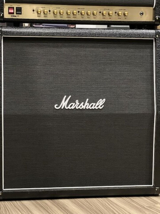 Marshall MX412AR ตู้ขยายมุม 240 วัตต์ 4x12"