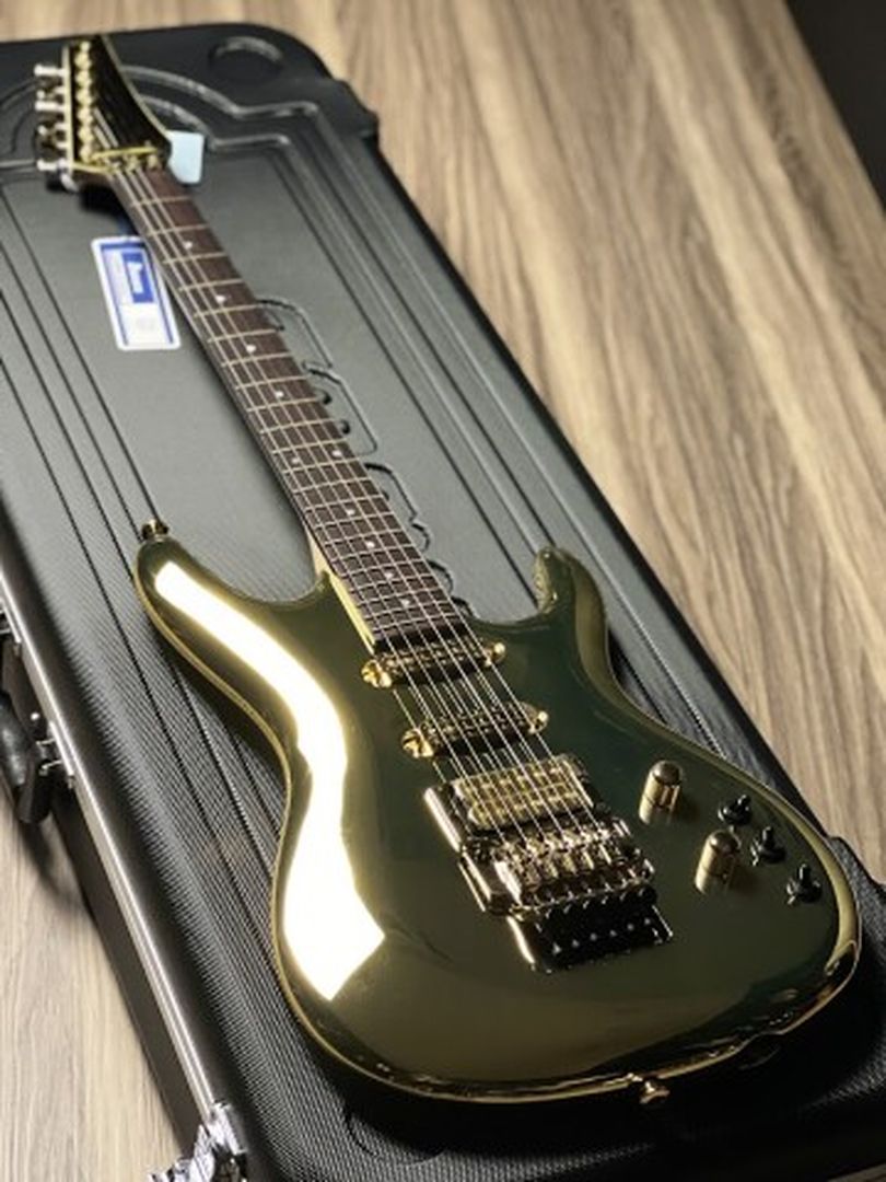 Ibanez JS2GD Joe Satriani Signature พร้อมเคสสี Gold Boy