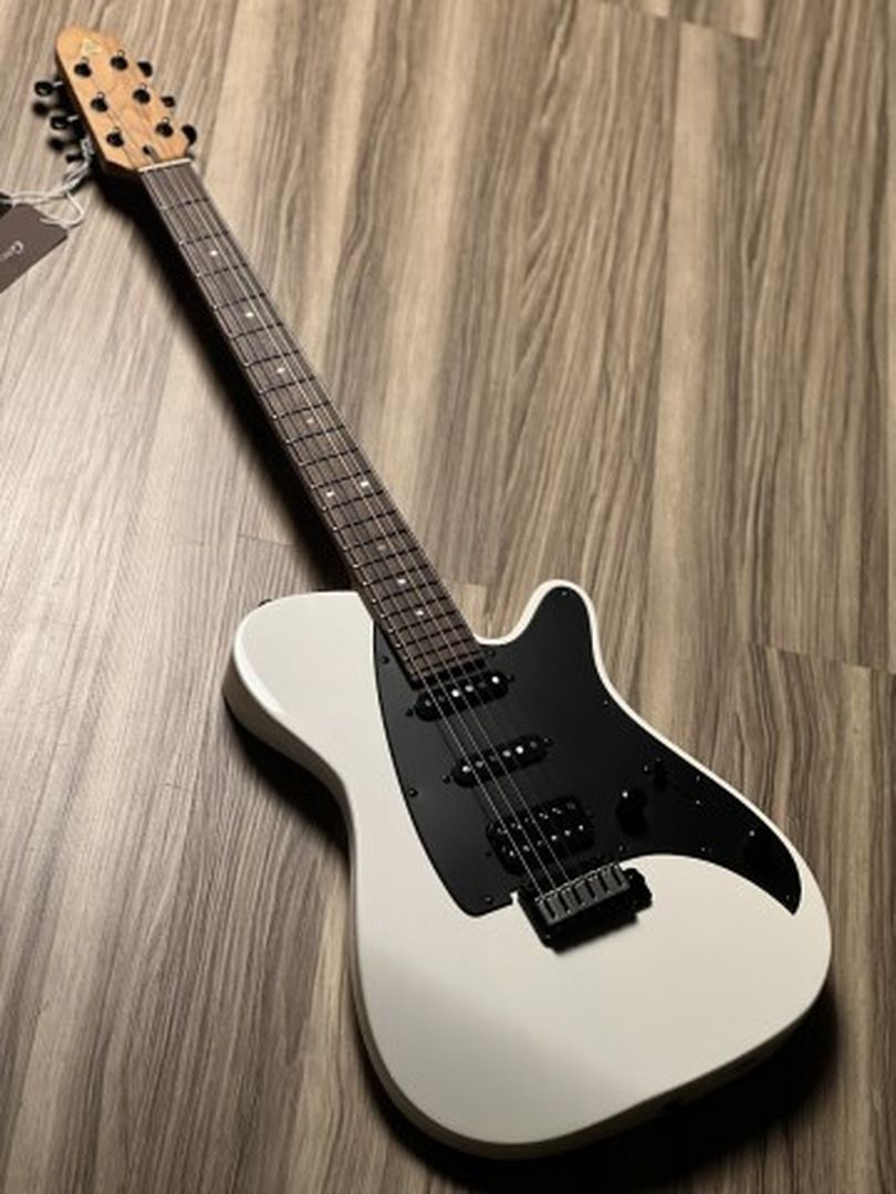 Covenant Tradition Standard T-STD ในสี Arctic White Gloss