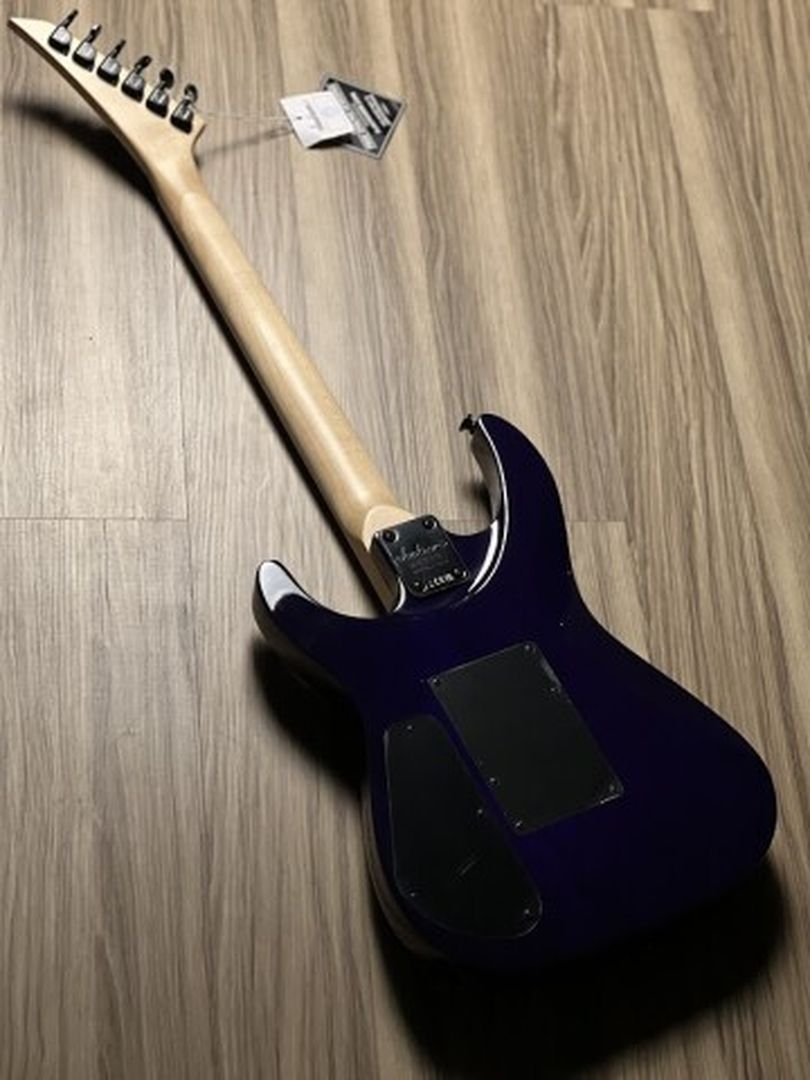 Jackson JS Series JS34Q Dinky DKAM with Maple FB in Transparent