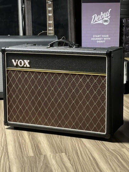 Vox AC15C1 1x12 Inch 15-Watt Tube Combo Amp