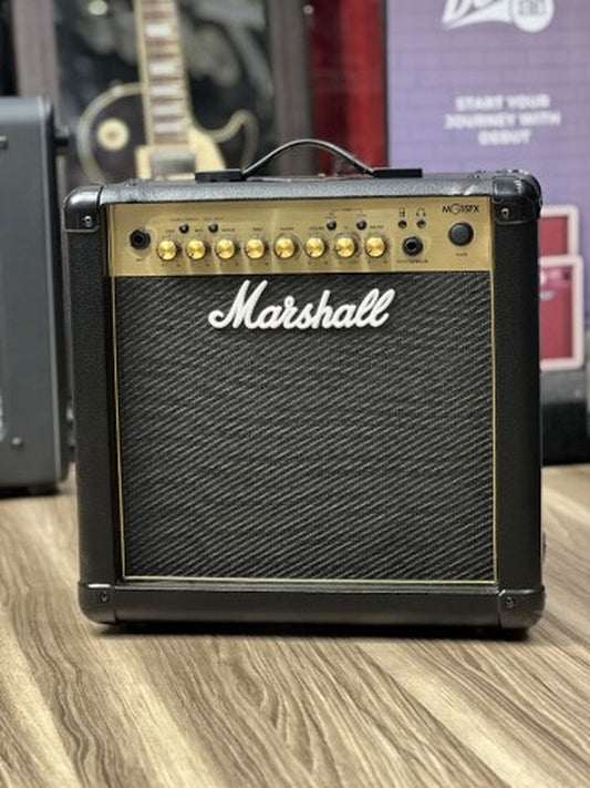 Marshall MG15GFX 15 วัตต์ 1x8 นิ้ว คอมโบแอมป์ พร้อมเอฟเฟกต์