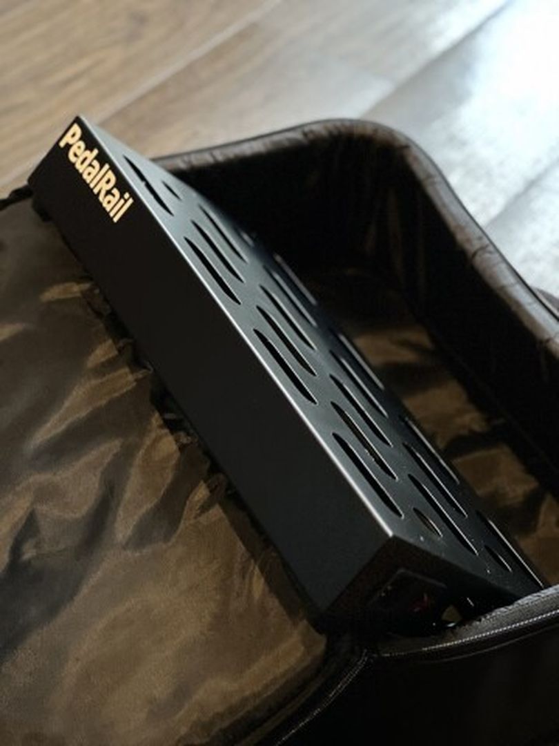 PedalRail 45 x 25 Pedalboard – nafiriguitar.com