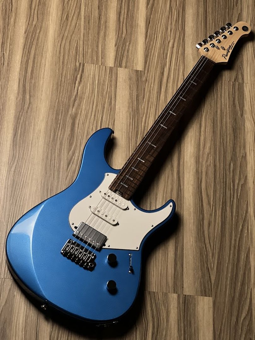 Yamaha Pacifica 112V Electric Guitar