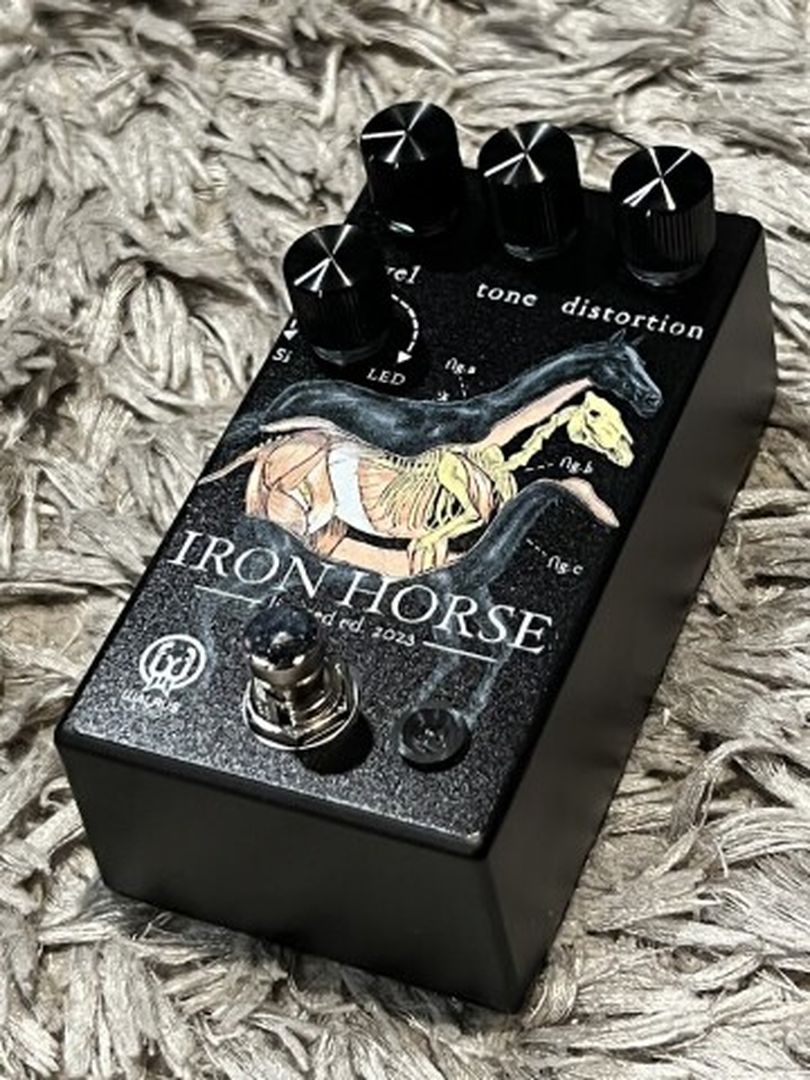 Walrus Audio Iron Horse LM308 Distortion V2 Guitar Effects Pedal, Halloween 2023