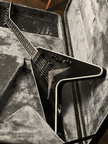 Epiphone Dave Mustaine Flying V Custom in Black Metallic Incl. Hard Case