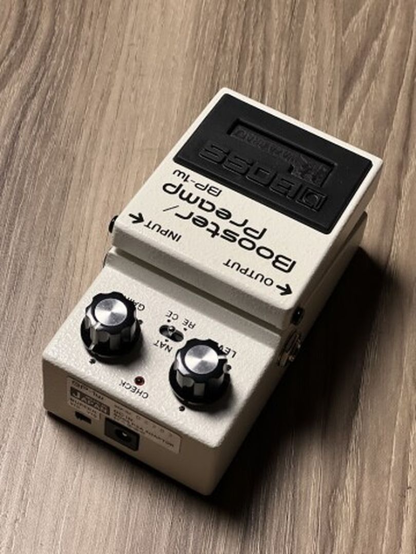 preamp booster pedal Boss BP-1W Boost, Overdrive and Preamp Effects Pedal – nafiriguitar.com