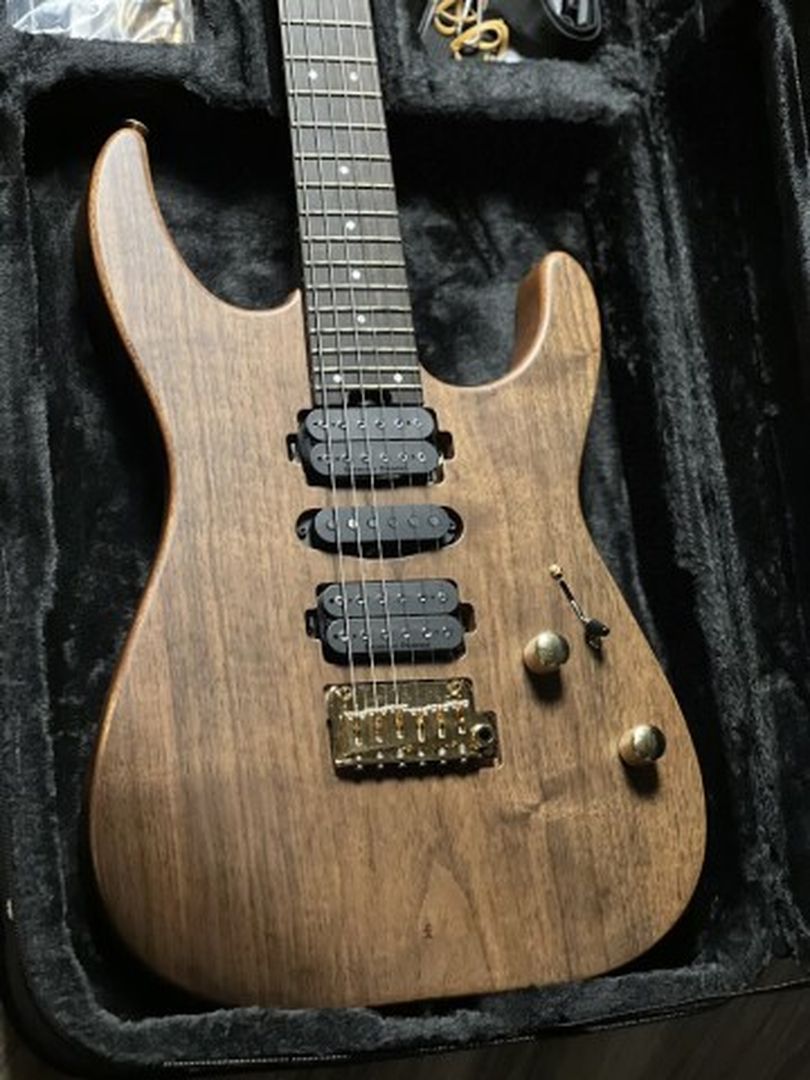 Charvel MJ DK24 HSH 2PT Mahogany w/ Figured Walnut with Streaky Ebony FB in Natural